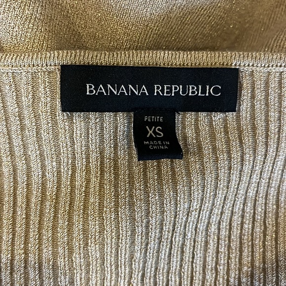 Banana Republic Gold Trumpet Sleeve Knit Top - Picture 4 of 5